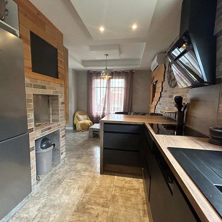 Comme A La Maison Narbonne Extérieur photo