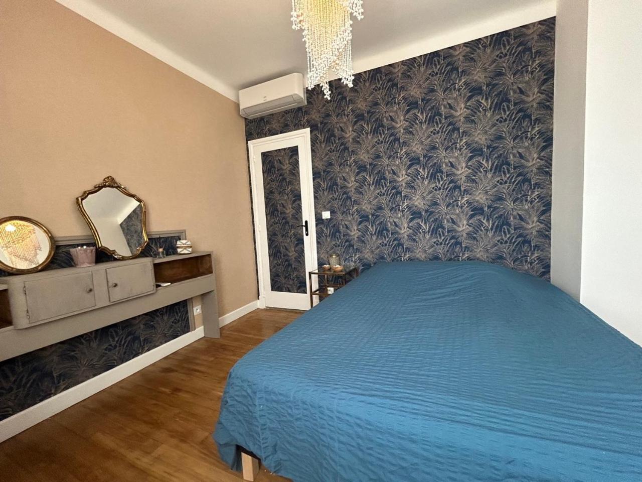 Comme A La Maison Narbonne Extérieur photo